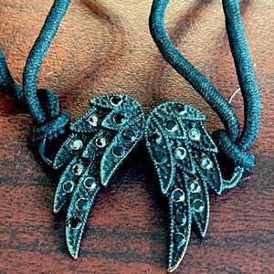 EUC angle wings bracelet